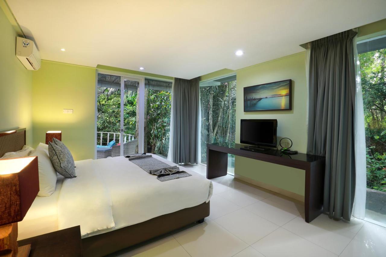 Waterfall Villa Ubud Extérieur photo